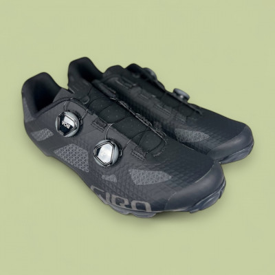 Chaussures de vélo Giro Sector (VTT/Gravel) à prix cassé - taille 46