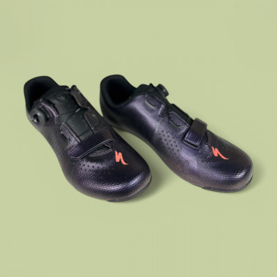chaussures de vélo Specialized TORCH 2.0 route à un prix imbattable !