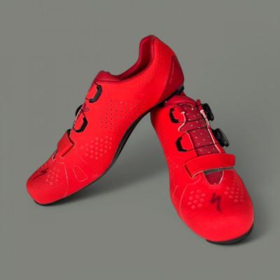 Chaussures de vélo Specialized TORCH 3.0 route à un prix imbattable !