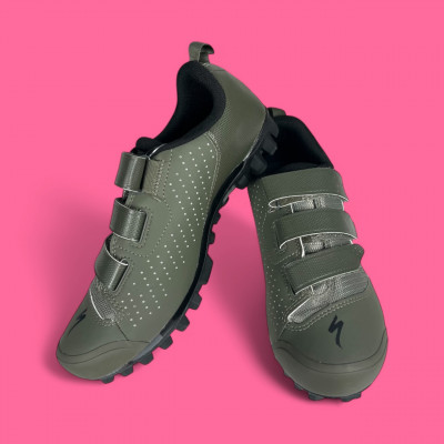 Chaussures de vélo Specialized RECON 1.0 Gravel à un prix imbattable !