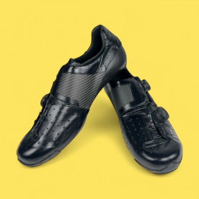 Chaussures de vélo LAKE "CX403" Black à prix cassé, -50% !
