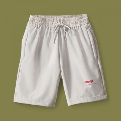 Short lifestyle MAAP Training Sweat short - birch à prix cassé !