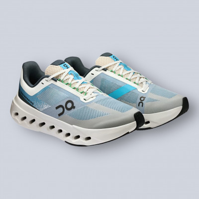 On running - Cloudsurfer Next - Niagara/White