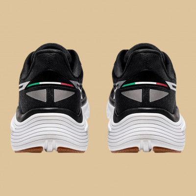 Chaussures de running homme Diadora Equipe Nucleo à prix cassé !