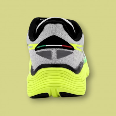 Chaussures de running Diadora Equipe Nucleo à prix cassé !