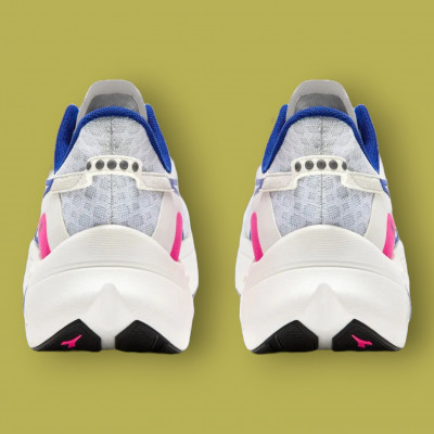 Chaussures de running homme  DIADORA Frequenza à prix cassé !