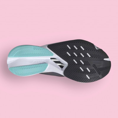 Chaussures de running femme Adidas Adizero Boston 12 à prix cassé !