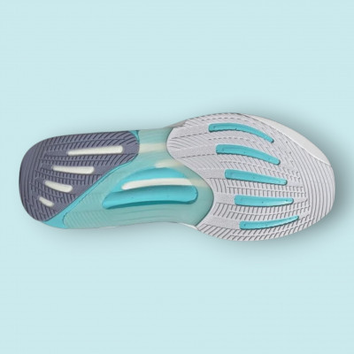 Chaussures de running femme Adidas Supernova Solution à prix cassé !