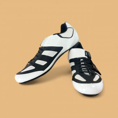 GIRO SENTRIE TECHLACE - WHITE & BLACK
