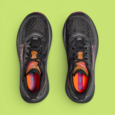 Chaussures femme de running HOKA Mach 6 à prix réduit !