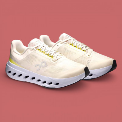 Chaussures de running femme ON Cloudsurfer Next à prix réduit !
