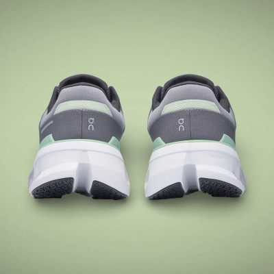 Chaussures de running ON Cloudrunner 2 au meilleur prix !