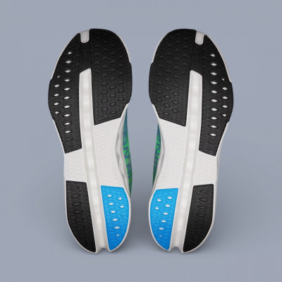 Chaussures de running homme ON Cloudsurfer Next à prix réduit !