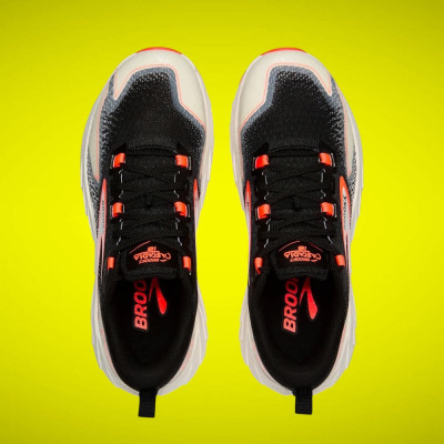 Chaussures de trail femme Brooks Cascadia 18 à prix cassé !