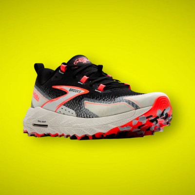 Chaussures de trail femme Brooks Cascadia 18 à prix cassé !