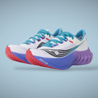 Chaussures de running (carbone) Saucony Endorphin Pro 4 à prix cassé !