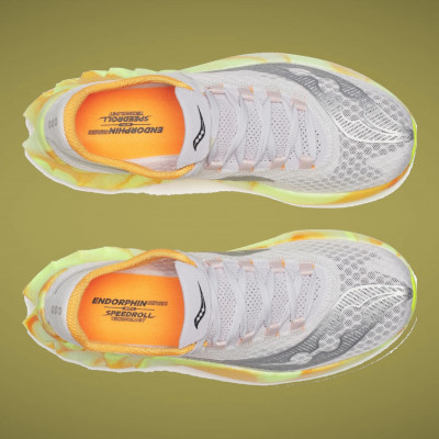 Chaussures de running (carbone) Saucony Endorphin Pro 4 à prix cassé !
