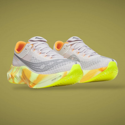 Chaussures de running (carbone) Saucony Endorphin Pro 4 à prix cassé !