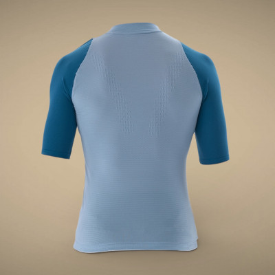 Maillot technique homme Compressport Trail Racing à prix cassé !