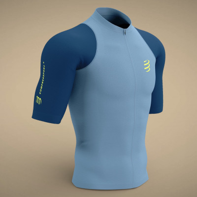 Maillot technique homme Compressport Trail Racing à prix cassé !