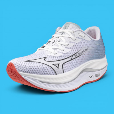Chaussures de running Mizuno Wave Rebellion Flash 2 à prix cassé !