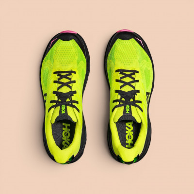 HOKA - Challenger 8 - neon hoka citrus/black