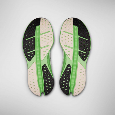 Chaussures de running homme ON Running Cloudsurfer Max à prix cassé !