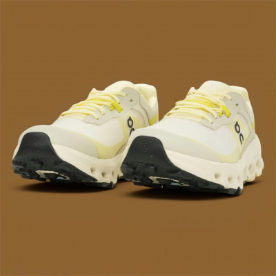 Chaussures de trail femme ON Running Cloudvista 2 à prix cassé !