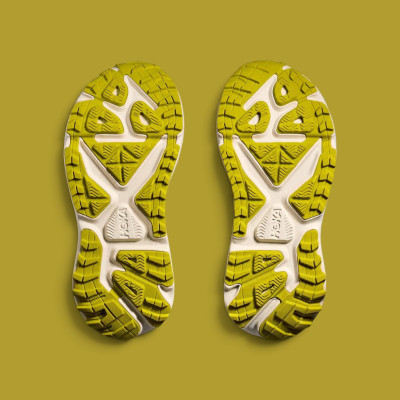 Chaussures de trail amorti max HOKA Stinson 7 à prix cassé !