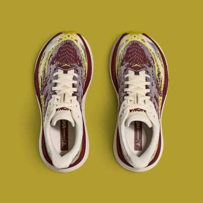 Chaussures de trail amorti max HOKA Stinson 7 à prix cassé !