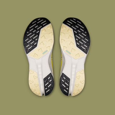 On Running - Cloudsurfer Trail 2 W - Ivory / Lime