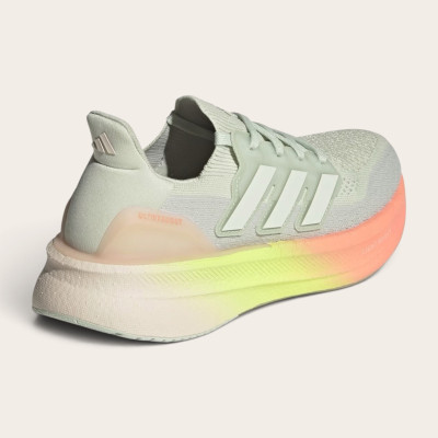 Adidas - Ultraboost 5 Women -  Linen Green/Crystal White